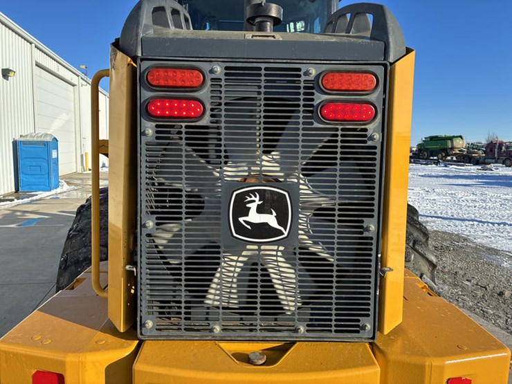 #122570-•-2011-jd-544k-#1dw544kzpb0635211-image-38