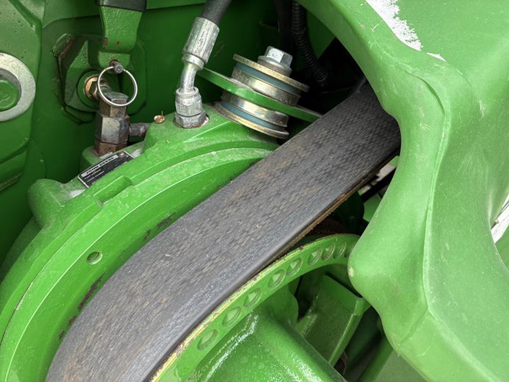 2013-john-deere-s690-image-23
