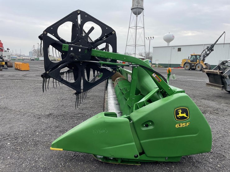 2011-john-deere-635f-image-7