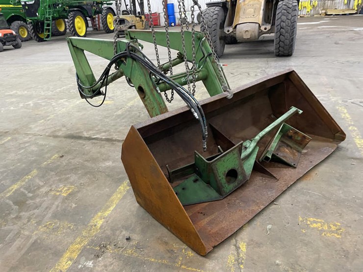 john-deere-148-image-3