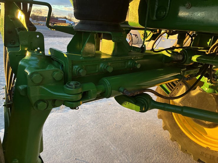 2017-john-deere-r4023-image-63
