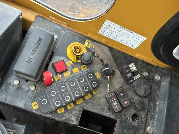 #122872-•-2021-rayco-c120ra-forestry-mulcher-#fm120-6c0020-image-26