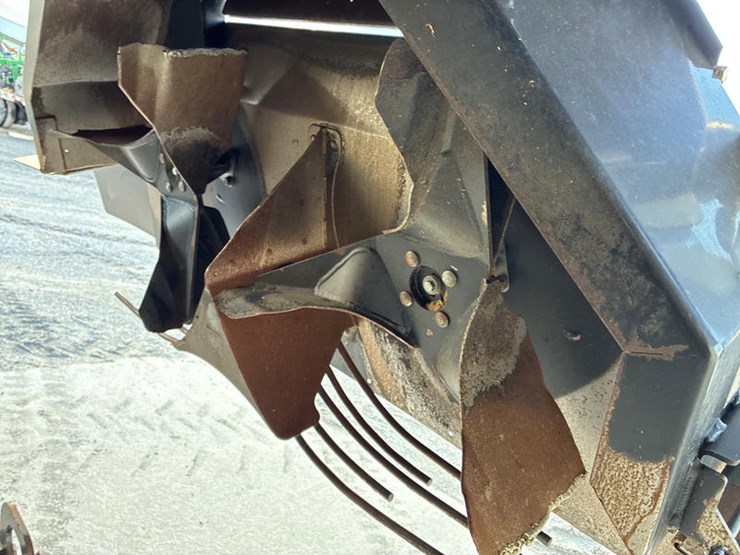 2010-case-ih-7120-image-68