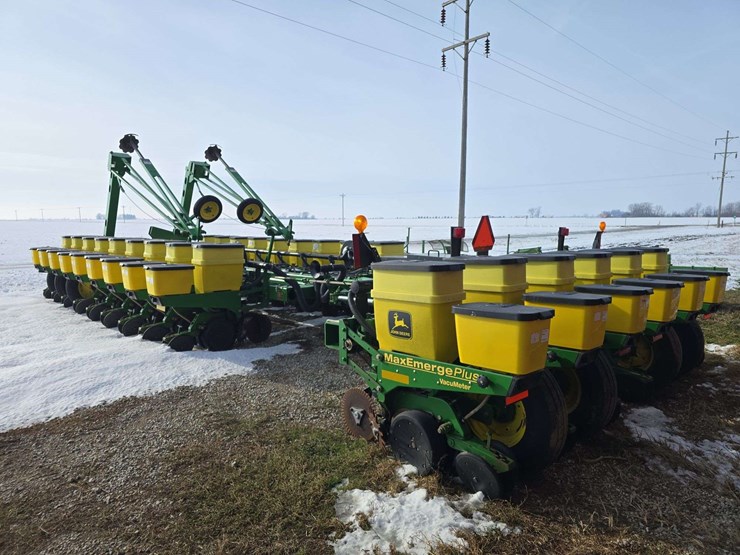 john-deere-1770-image-21