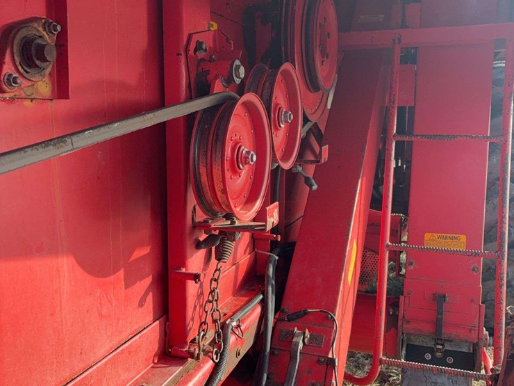 massey-ferguson-8570-image-20