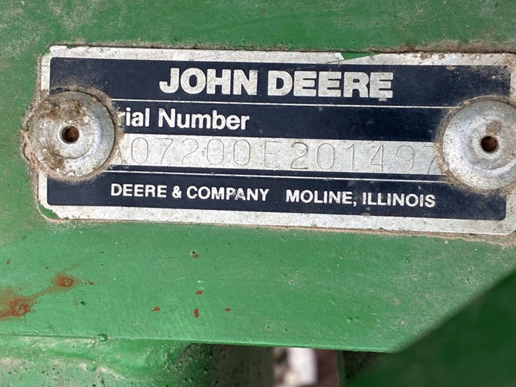 2014-john-deere-7200-image-3