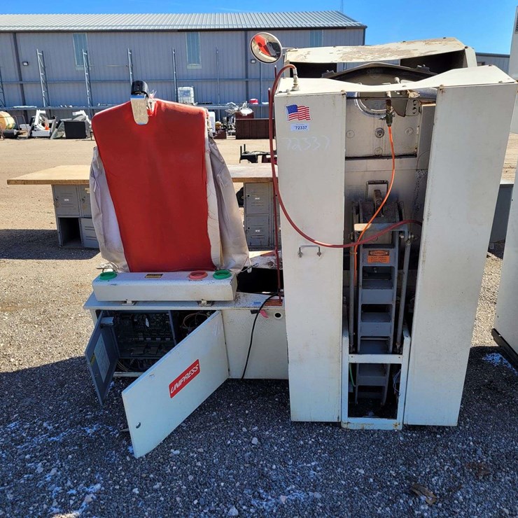 Unipress SBT Single Buck Shirt Press