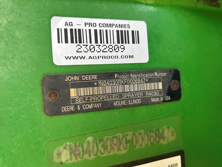 2015-john-deere-r4030-image-70