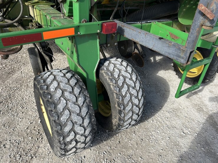 2006-john-deere-1990-image-26