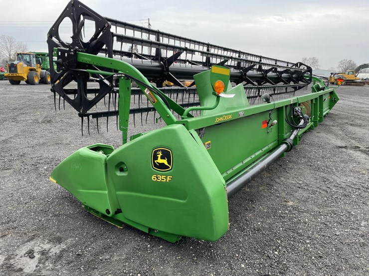 2011-john-deere-635f-image-11