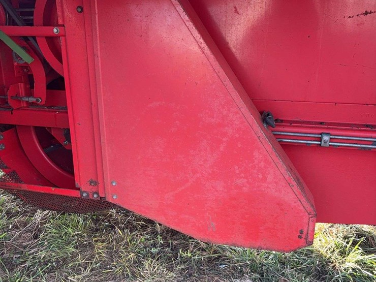 massey-ferguson-8570-image-8