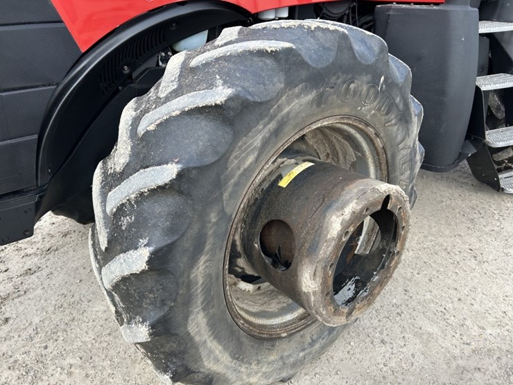 2009-case-ih-magnum-335-image-25