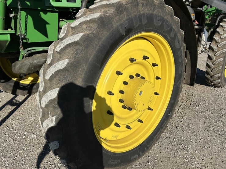 2013-john-deere-4940-image-46