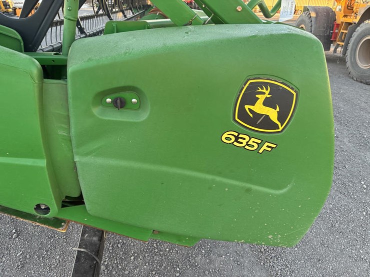 2011-john-deere-635f-image-14
