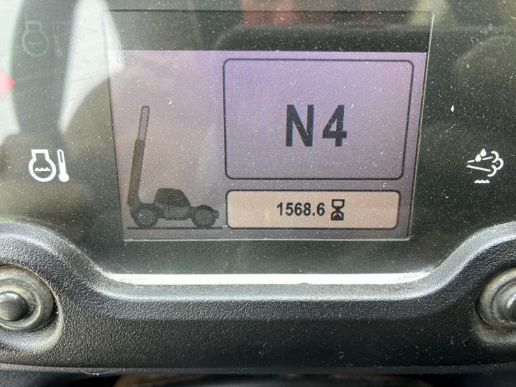 2019-caterpillar-tl1055d-image-62