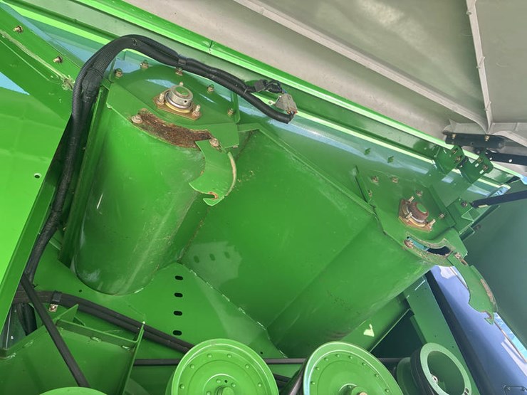 2006-john-deere-9660-sts-image-68