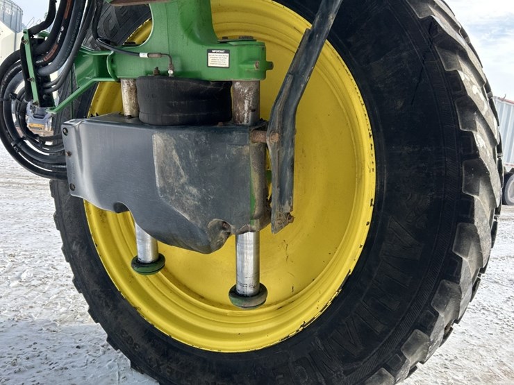 2015-john-deere-r4030-image-68