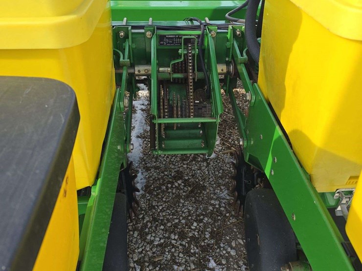 john-deere-1770-image-14