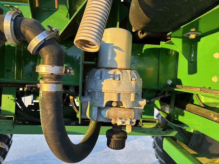 2017-john-deere-r4023-image-24