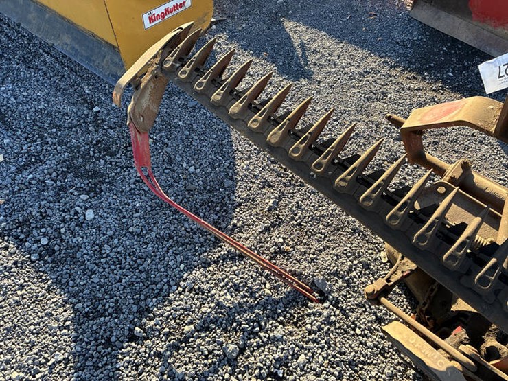 #114527-•-ih-3pt-sickle-mower-image-11