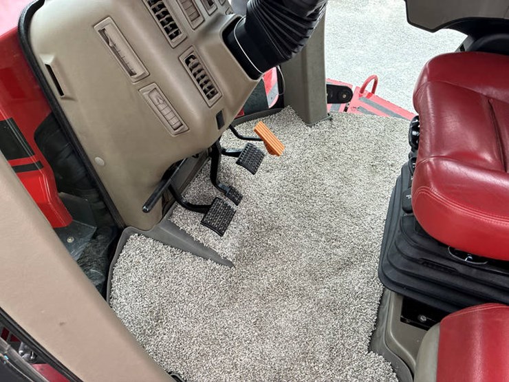 2018-case-ih-steiger-580-image-100