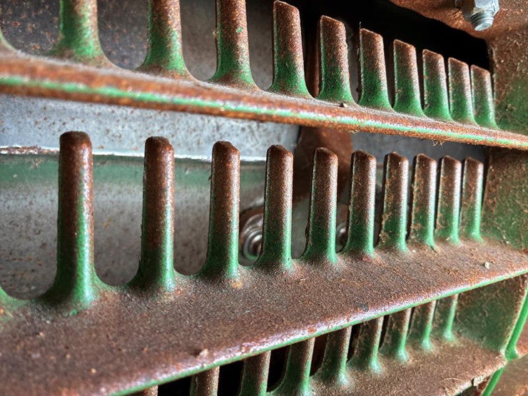 2013-john-deere-s690-image-50