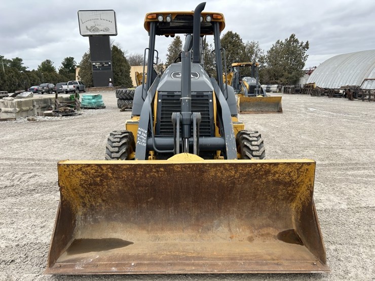 2021-deere-310sl-hl-image-8