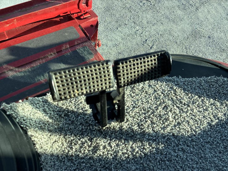 2010-case-ih-7120-image-105