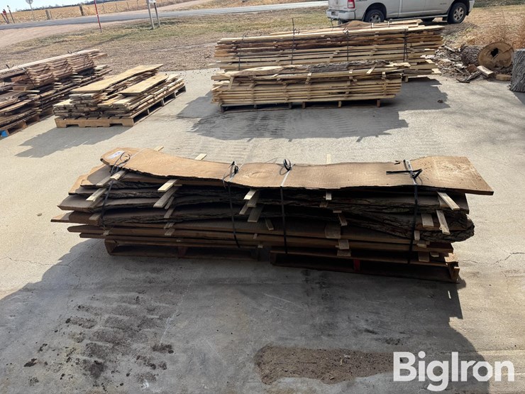 walnut-lumber-image-6