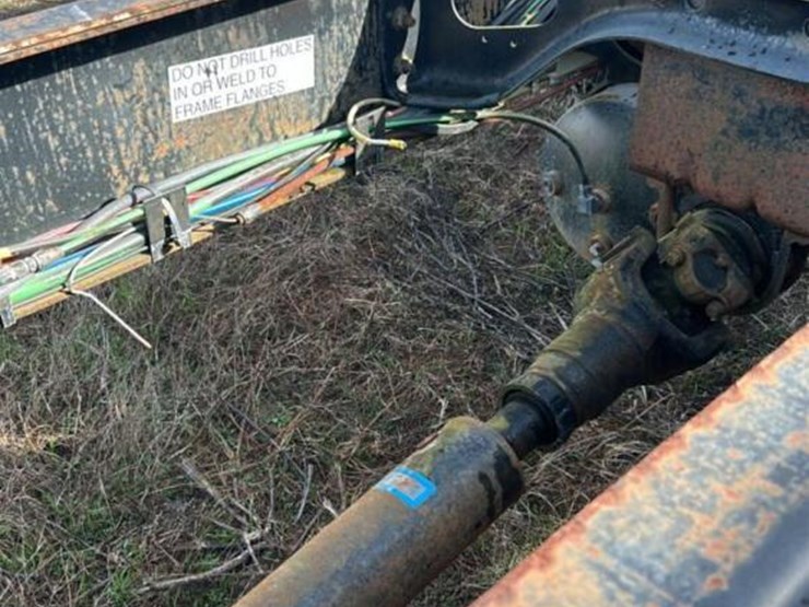 1997-international-4900-image-10