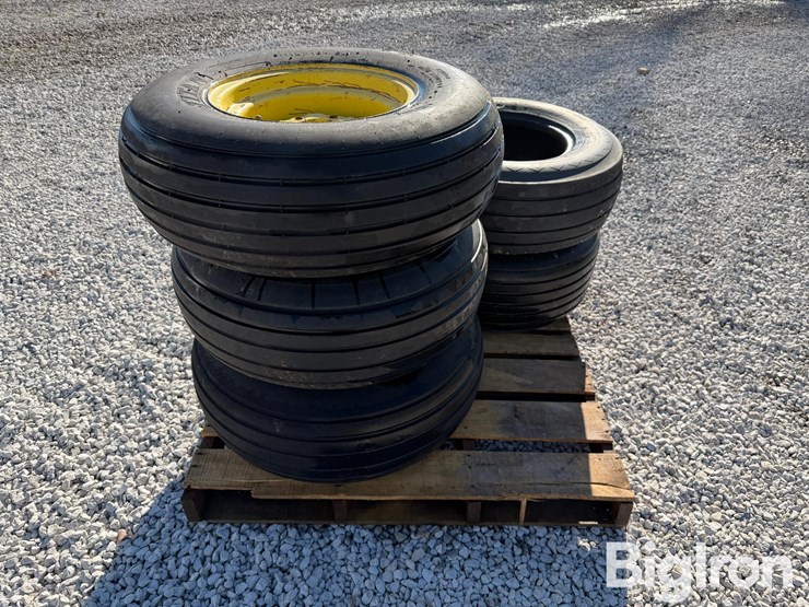 11l-15-tires-&-6-bolt-rims-image-6