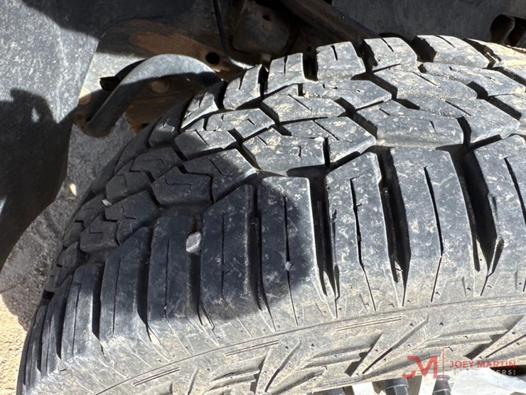 2012-gmc-sierra-2500-image-6