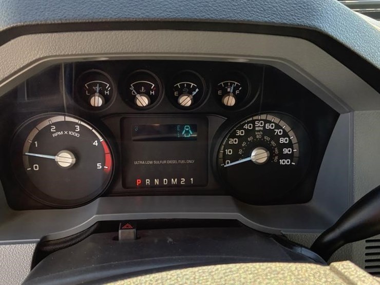 2017-ford-f650-image-23