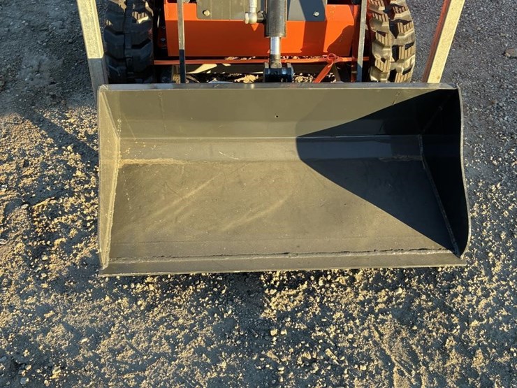 2025-aboss-gh350-skid-steertrack-loader-image-5