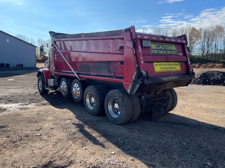 #312-•-2003-freightliner-dump-truck-(has-wi-title)-(denmark,-wi)-image-3