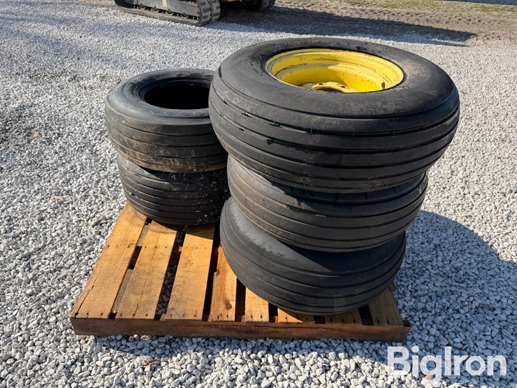 11l-15-tires-&-6-bolt-rims-image-8