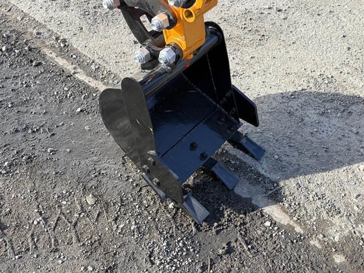 2025-vicsec-vc15-excavator-image-9