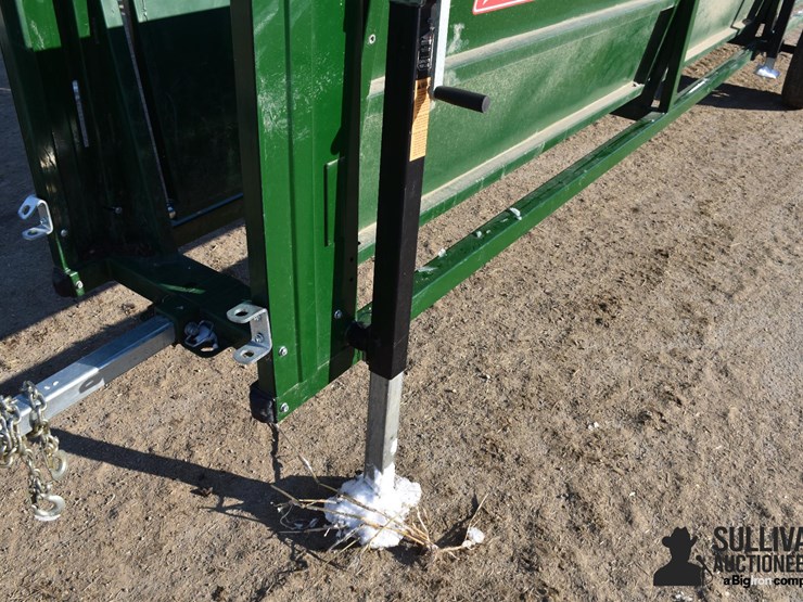 arrowquip-pta-ef16-s/a-livestock-chute-image-12