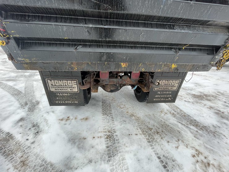 2004-caterpillar-c7-image-37