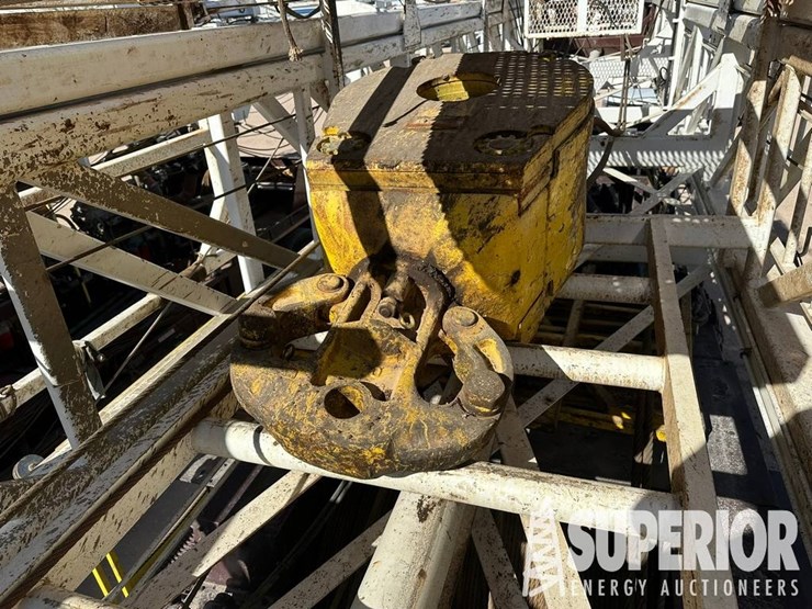 2007-cameron-c400-image-11