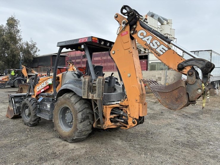 2018-case-580sn-image-4