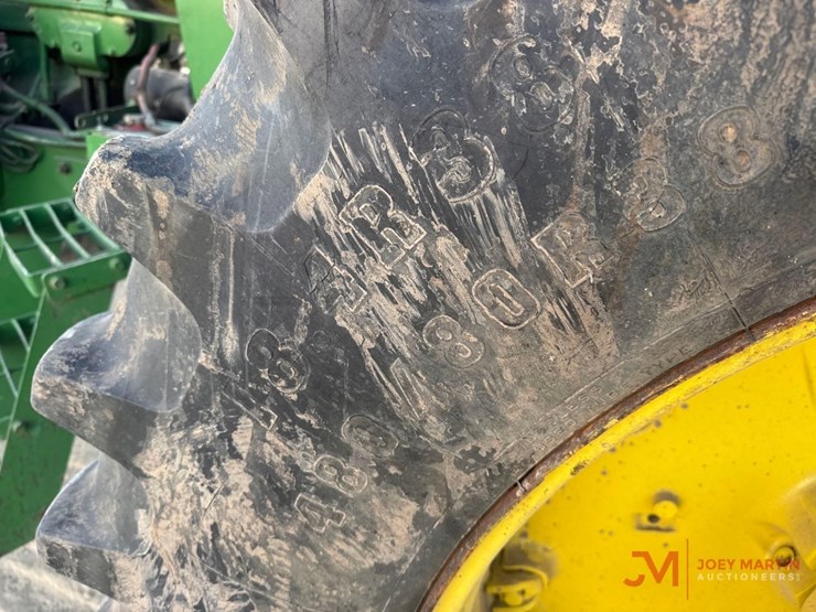 john-deere-4440-image-10