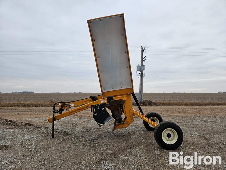 2010-hurricane-24-pull-type-ditcher-image-8