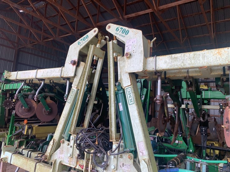 john-deere-1725-image-33