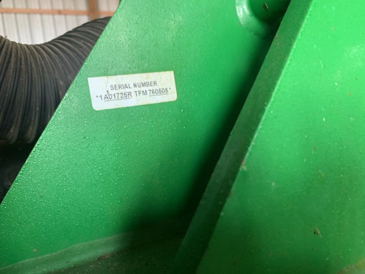 john-deere-1725-image-32