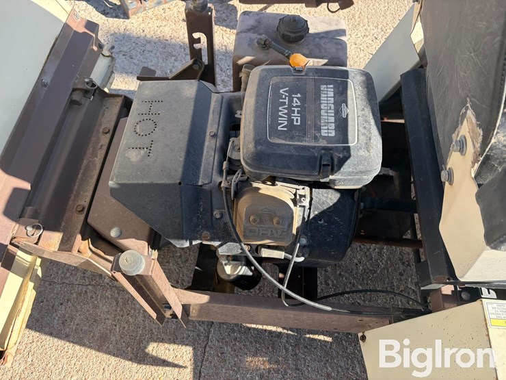 2000-grasshopper-614-image-19