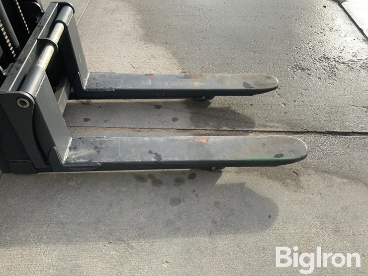 2200lb-electric-pallet-mover-image-12