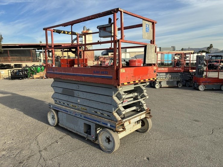 2011-skyjack-sjiii4632-image-2