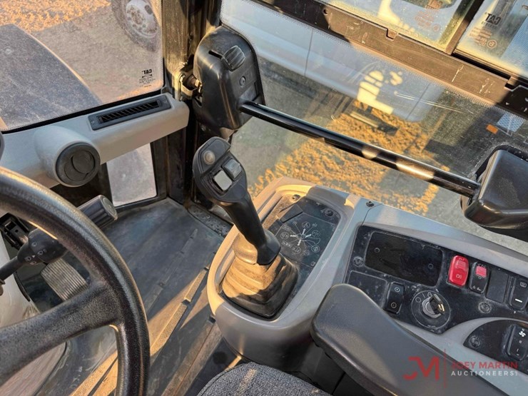 2017-caterpillar-918m-image-21