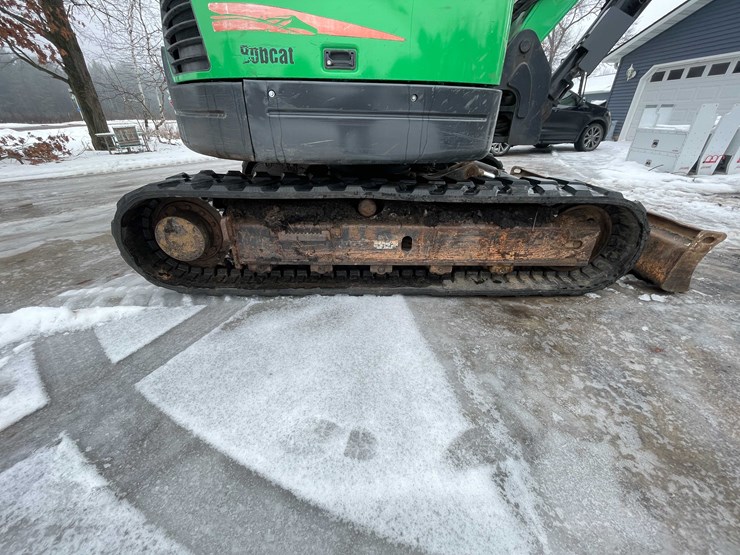 2014-bobcat-e85-image-51